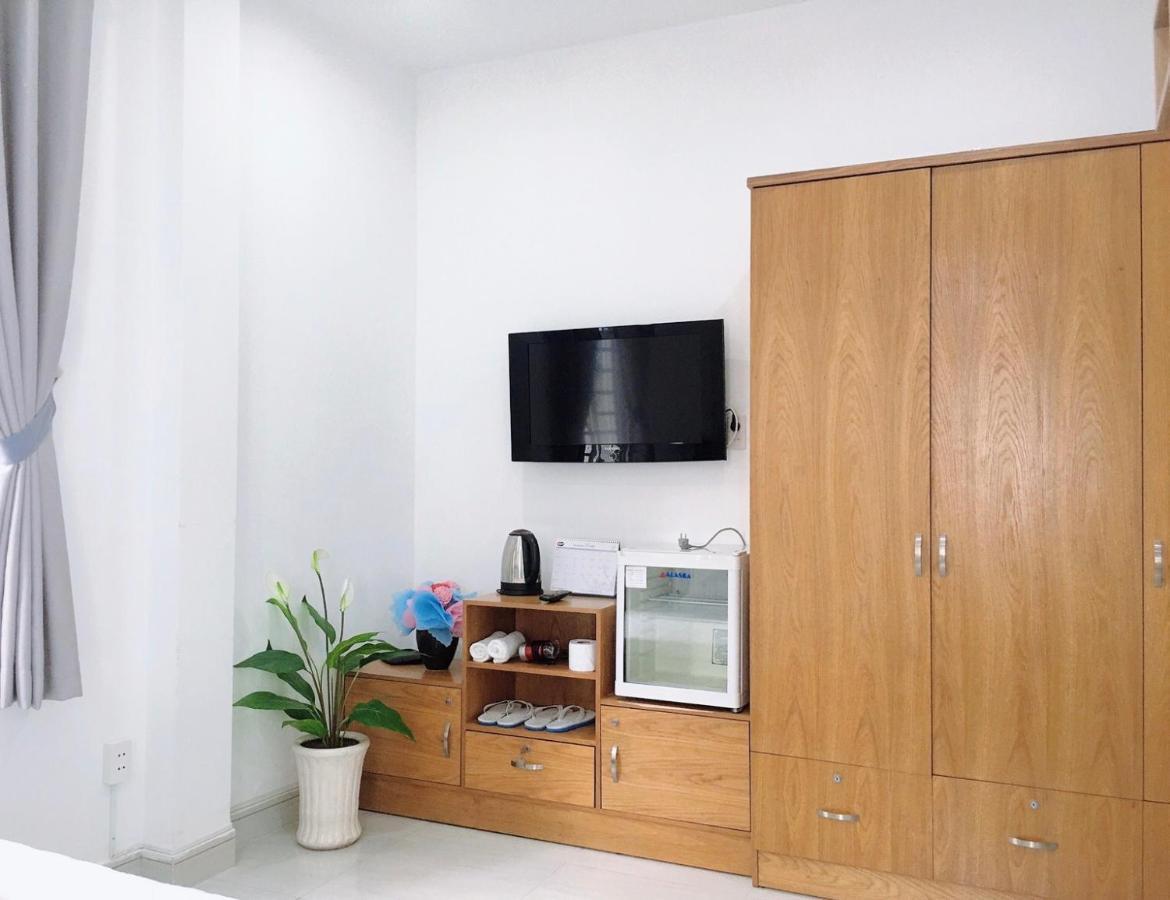 Hello SaiGon Homestay Thành Pho Ho Chí Minh Esterno foto