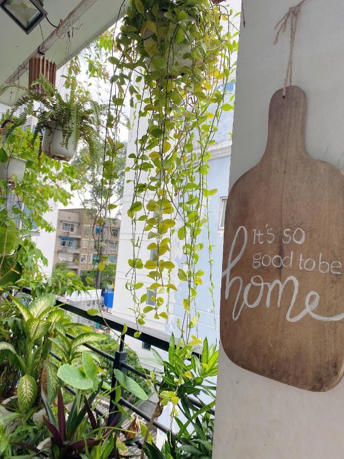 Hello SaiGon Homestay Thành Pho Ho Chí Minh Esterno foto