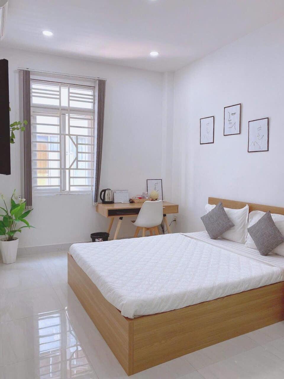 Hello SaiGon Homestay Thành Pho Ho Chí Minh Esterno foto